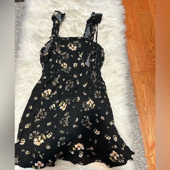 wild fable Dresses & Skirts - Black Floral Mini Dress